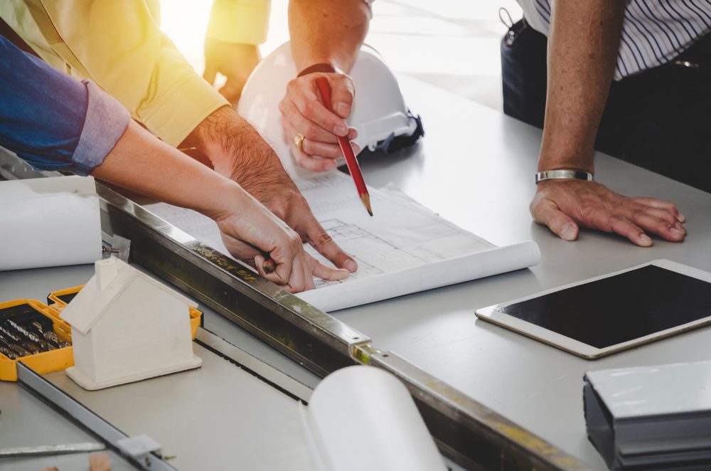 How to Navigate Construction’s Economic Cycles: Thrive in Booms and Survive in Busts